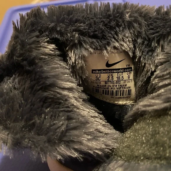 Baby Nike Roshe One Boots - Picture 6 of 6